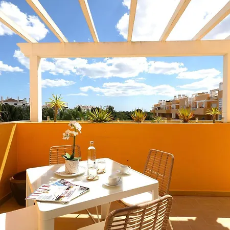 Lorraine - Duplex, With Pool & Sun Deck